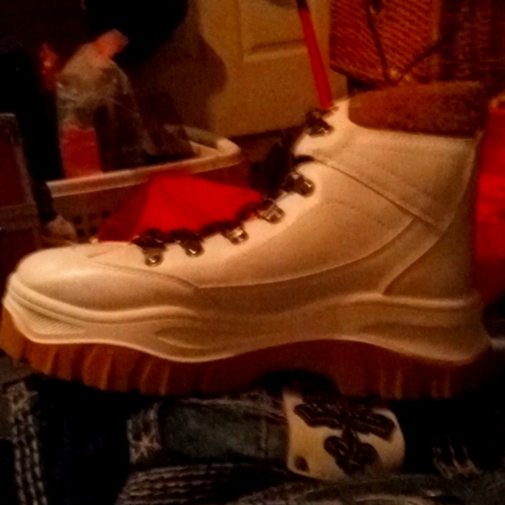 Q u p i d men's boots